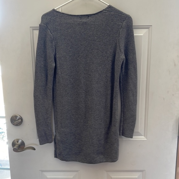 Sweater - Picture 3 of 3